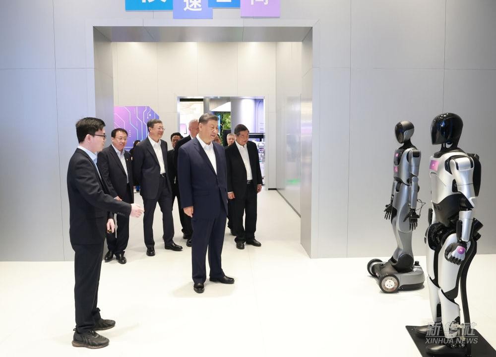 习近平总书记到上海调研，28圈游戏代表具身智能行业汇报进展